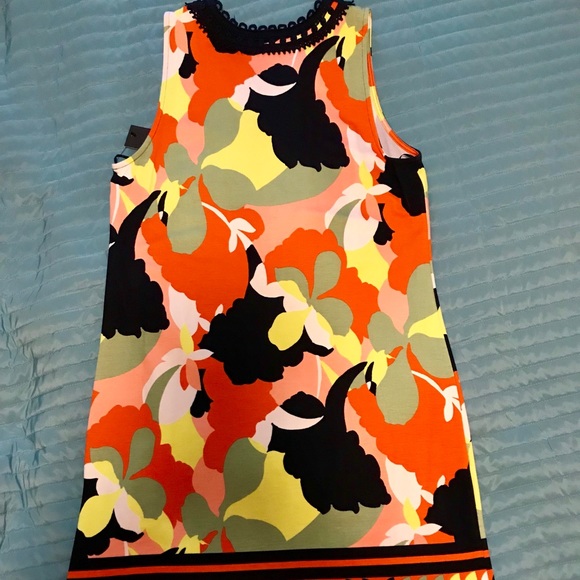 NWT Crown & Ivy Knit Crochet Trim Dress - Picture 3 of 3